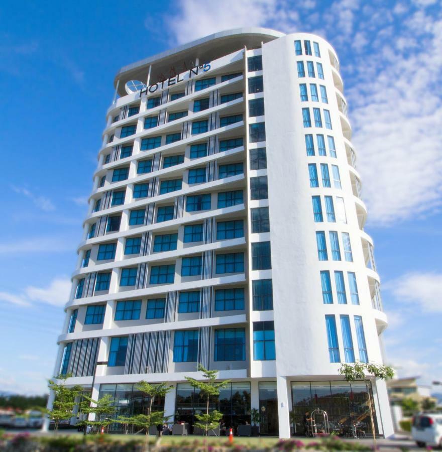 Hotel N°5 Kota Kinabalu Exterior photo
